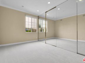 128 N Swall Drive PH6, Los Angeles CA 90048