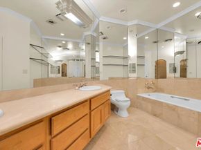 128 N Swall Drive PH6, Los Angeles CA 90048