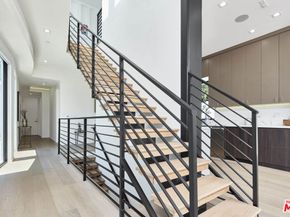 4338 Huntley Avenue, Culver City CA 90230