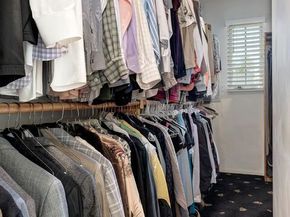 1041 Chantilly Road, Los Angeles CA 90077