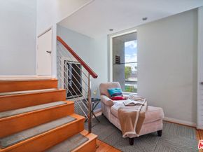 1533 18th Street 5, Santa Monica CA 90404