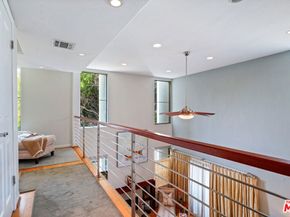 1533 18th Street 5, Santa Monica CA 90404
