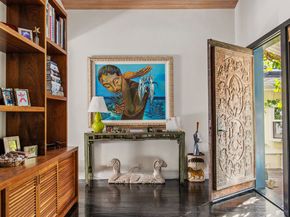 7059 Fernhill Drive, Malibu CA 90265