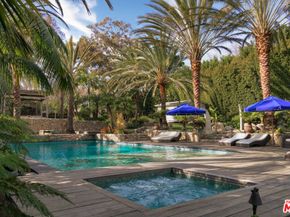 7059 Fernhill Drive, Malibu CA 90265