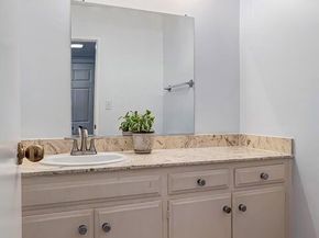 5651 Windsor Way 308, Culver City CA 90230