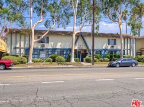 8520 Sunland Boulevard 11, Sun Valley CA 91352