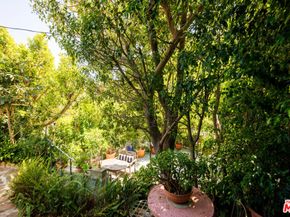 6149 W Glen Holly Street, Los Angeles CA 90068
