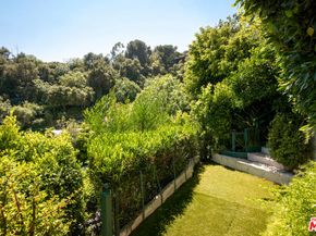 6149 W Glen Holly Street, Los Angeles CA 90068