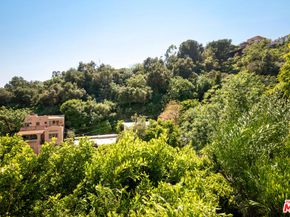 6149 W Glen Holly Street, Los Angeles CA 90068