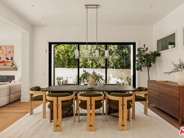 5109 Genesta Avenue, Encino CA 91316