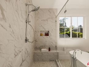 5109 Genesta Avenue, Encino CA 91316