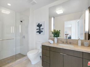1705 Ocean Avenue 502, Santa Monica CA 90401