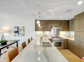 1705 Ocean Avenue 502, Santa Monica CA 90401