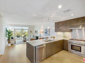 1705 Ocean Avenue 502, Santa Monica CA 90401