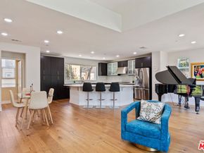 2780 N Wright Lane, Los Angeles CA 90068