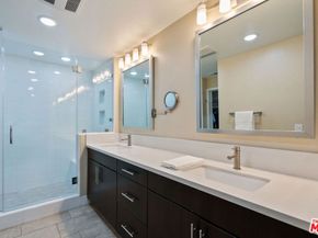 2780 N Wright Lane, Los Angeles CA 90068