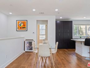 2780 N Wright Lane, Los Angeles CA 90068