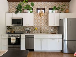 4220 Lincoln Avenue, Culver City CA 90232