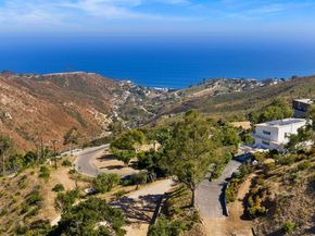21733 Castlewood Drive, Malibu CA 90265