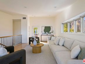 21733 Castlewood Drive, Malibu CA 90265