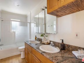 21733 Castlewood Drive, Malibu CA 90265