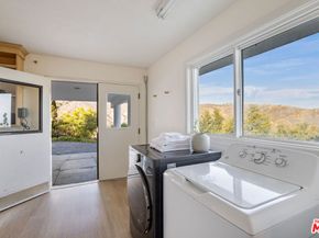 21733 Castlewood Drive, Malibu CA 90265