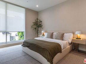 634 Moreno Avenue, Los Angeles CA 90049