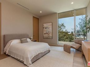 634 Moreno Avenue, Los Angeles CA 90049