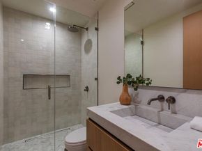 634 Moreno Avenue, Los Angeles CA 90049