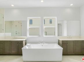 20534 Edgewood Court, Chatsworth CA 91311