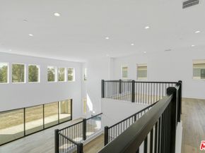 20534 Edgewood Court, Chatsworth CA 91311
