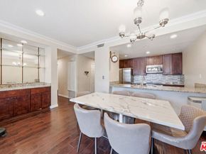 435 S La Fayette Park Place 219, Los Angeles CA 90057