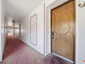 435 S La Fayette Park Place 219, Los Angeles CA 90057