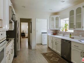 5756 Aladdin Street, Los Angeles CA 90008