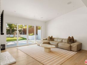 23122 Bigler Street, Woodland Hills CA 91364