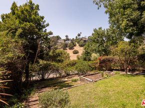 3765 Cazador Street, Los Angeles CA 90065