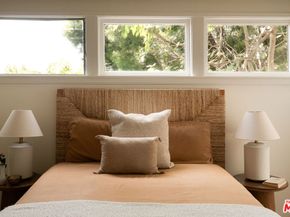 3765 Cazador Street, Los Angeles CA 90065