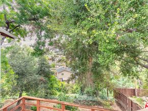 830 Terrace 49, Los Angeles CA 90042
