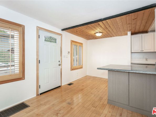 830 Terrace 49, Los Angeles CA 90042