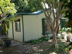 1418 Lindacrest Drive, Beverly Hills CA 90210