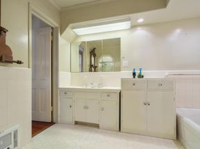 2341 Meadow Valley Terrace, Los Angeles CA 90039