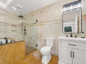 5300 E Atherton Street 2F, Long Beach CA 90815