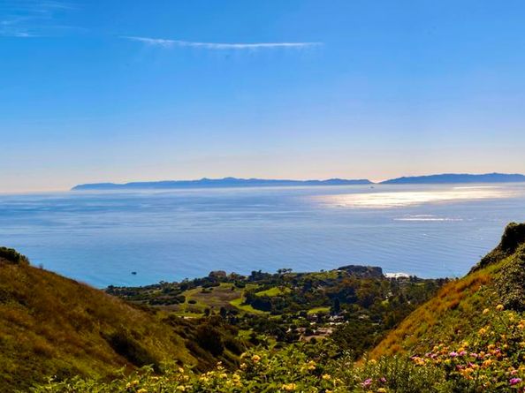 8 Burrell Lane, Rancho Palos Verdes CA 90275