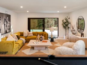 9617 Oak Pass Road, Beverly Hills CA 90210