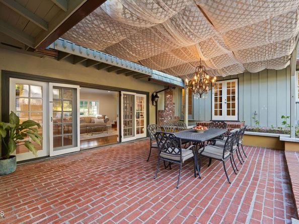 1010 Stoneridge Drive, Pasadena CA 91105