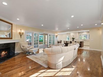 1010 Stoneridge Drive