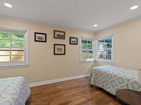 1010 Stoneridge Drive, Pasadena CA 91105