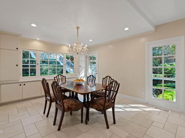 1010 Stoneridge Drive, Pasadena CA 91105