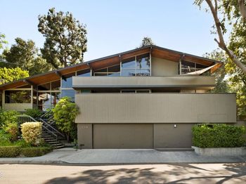 1256 Club House Drive