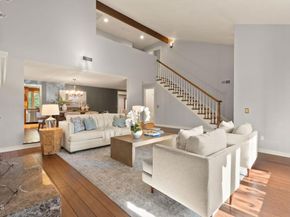 2533 Canyon View Lane, Pasadena CA 91107